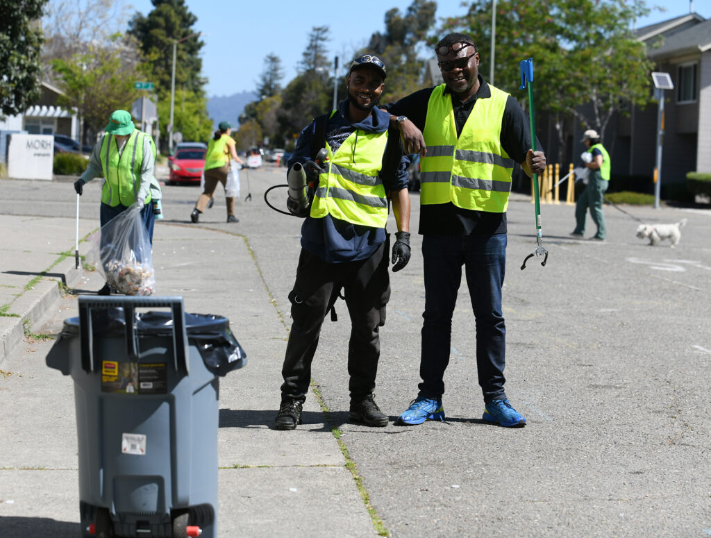 Toks ands Jeriome 7th street clean up